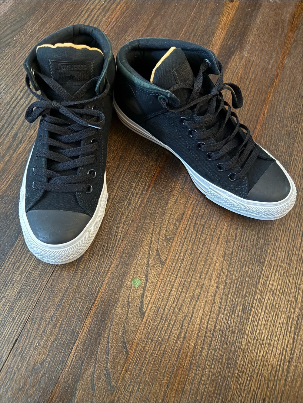 Black High-Top Converse Sneakers size 9 red,green, yellow
